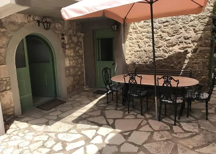 Traditional Stonehouse In Kavalos